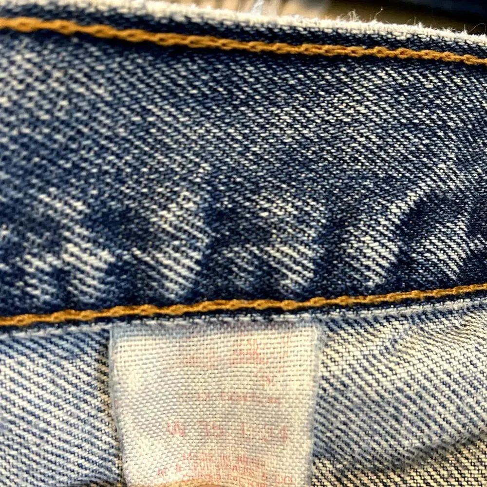 Vintage Levi's Orange Tab 505 Jeans 100% Cotton Relaxed Straight 5-Pocket 35x34